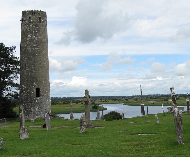 Tower& RiverShannon.jpg - The Round Tower and River Shannon (CN)